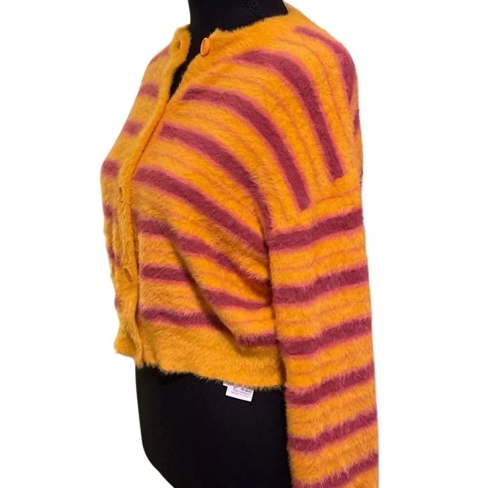 Levi’s Cat Cardigan Sweater Fuzzy Wuzzy